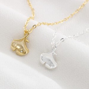 Elegante Ginkgo-Blatt Halskette aus 925 Sterling Silber